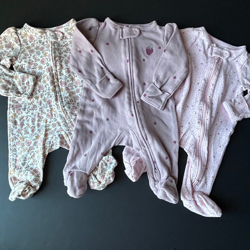 3 Carter's NB Newborn Footed Sleepers Girls 0M Strawberry Flowers Hearts Purple